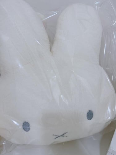 وسادة شخصية ميفي Miffy