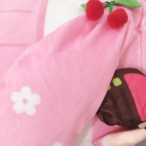 وسادة هاتسوني ميكو ساكورا