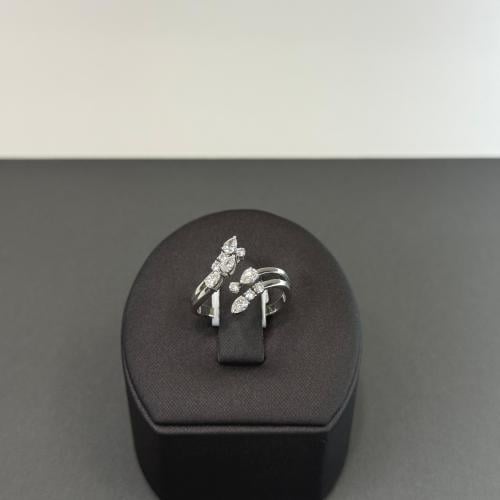 Diamond solitaire ring, 18-karat gold