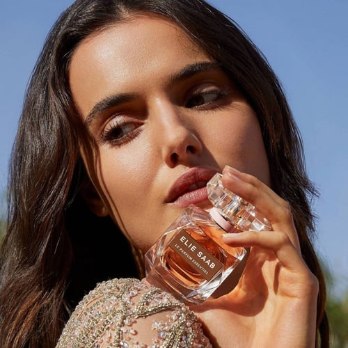 عطر إيلي صعب لو برفيوم إيسينشيل أو دو بارفيوم 90مل