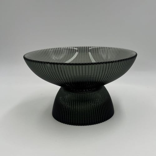 حامل زجاجي اسود وسط