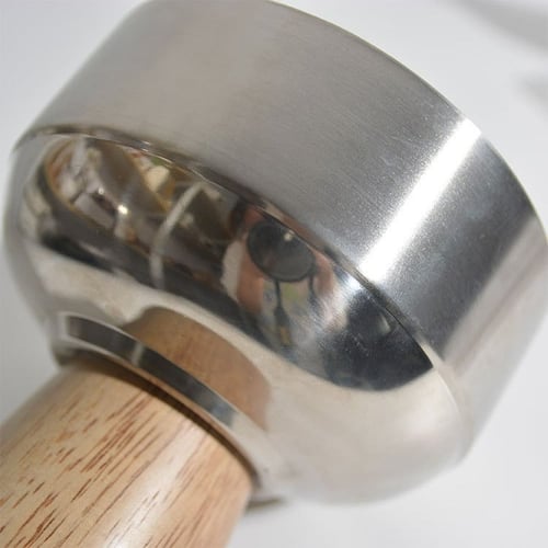 ستاند ستيل بقاعدة خشبية لتقديم