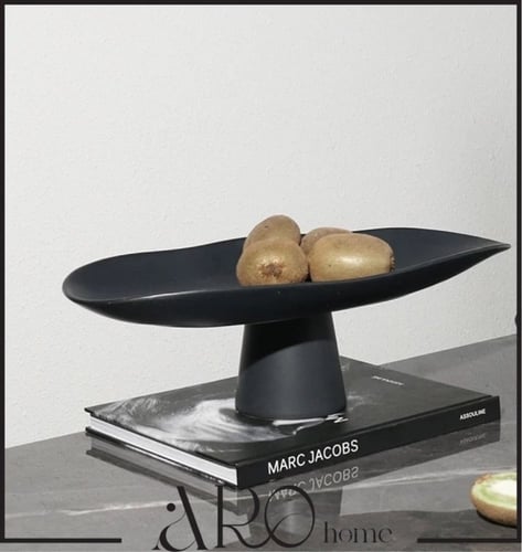 ستاند بتصميم فريد باللون الأسود صغير