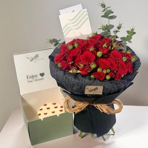 باقة ورد و كيك