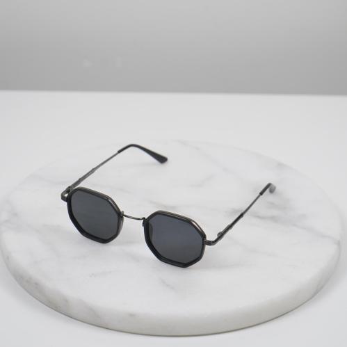 نظارة شمسية wolmar