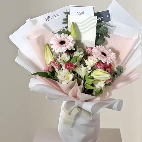 باقة رقة الزهور