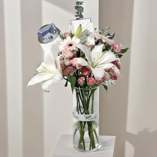 فازة زنابق السعادة