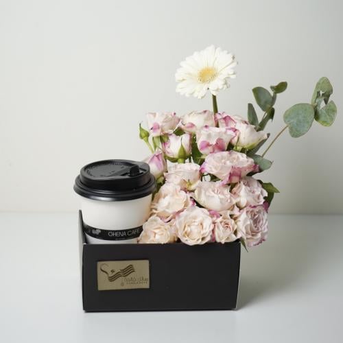 بوكس ورد وقهوة