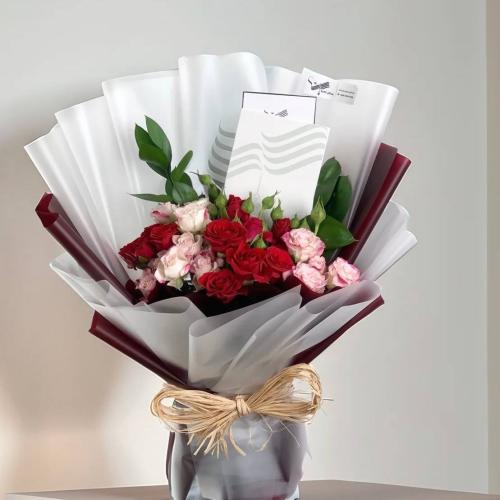 باقة شغف الورد
