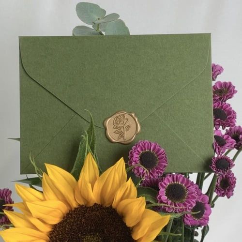 رسالة خط الة كاتبة و ظرف