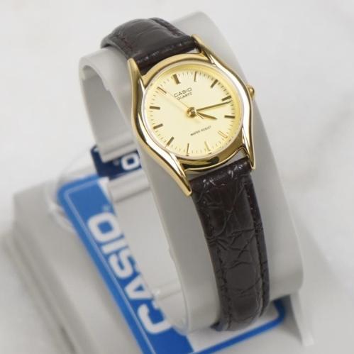 ساعة كاسيو - جلد بني