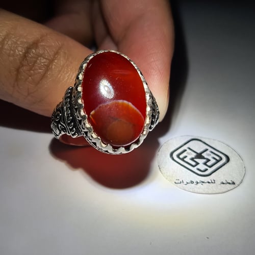 خاتم فضه فخم نقش يدوي نادر تصميم مميز بحجر عقيق يم...