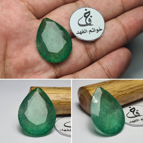 حجر زمرد حجم مميز جدا وزن ومقاس الحجر بالصور