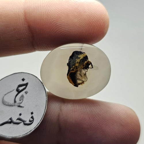 حجر عقيق يمني مصور طبيعي عدة وجوه امرأة و رجل والك...