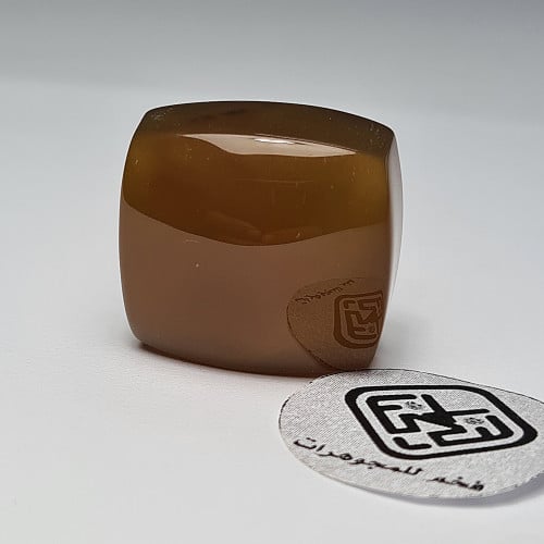 حجر كريم عقيق زيتي يمني طبيعي مميز