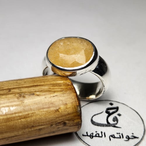 خاتم فضه ملكي فخم بحجر ياقوت اصفر طبيعي فاخر