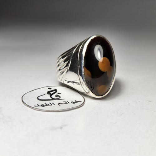 خاتم فضه فخم بحجر شفة العبد سليماني بطن احمر نادر...