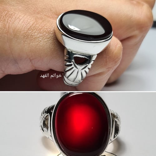 خاتم فضه تصميم مميز بحجر عقيق طبيعي شفة العبد مميز...