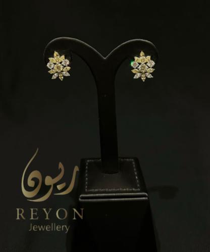 حلق فضه مرصع بالزركون السويسري لون ابيض واصفر