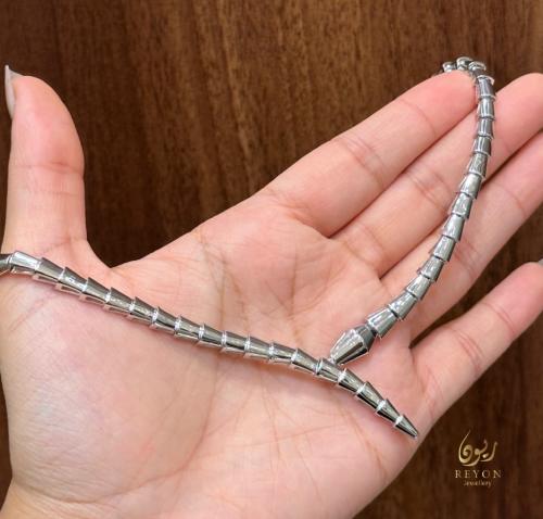 عقد فضة مرصع بالزيركون السويسري تصميم الماس
