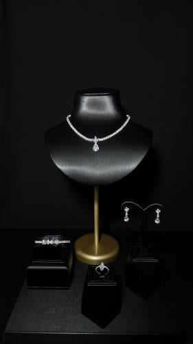 طقم فضه تصميم الماس