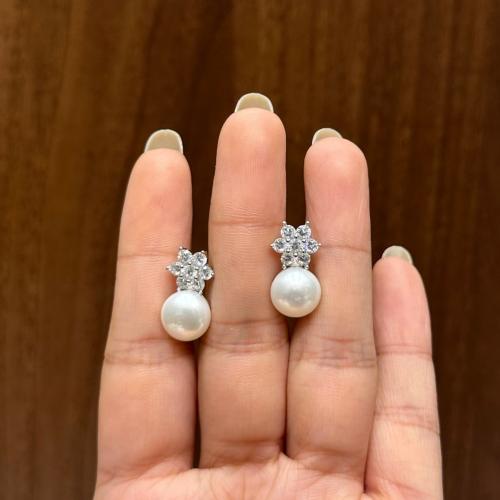 لؤلؤ زراعي وفضه تصميم الماس