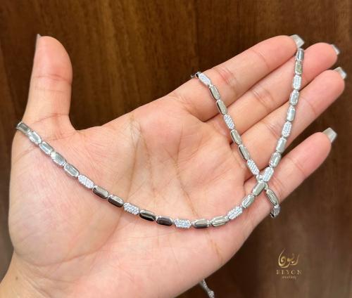 عقد فضة مرصع بالزيركون السويسري تصميم الماس لون فض...
