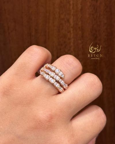 خاتم فضة مرصعة بالزيركون السويسري مقاس 7