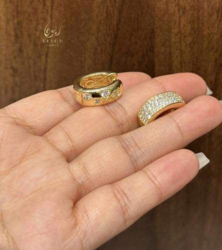 حلق فضه مرصع بالزيركون السويسري مطلي ذهب