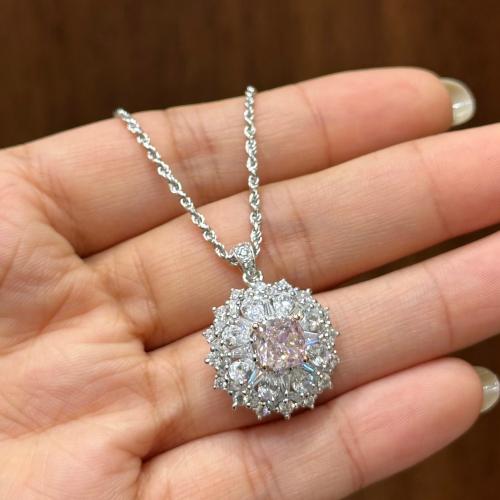 قلادة فضه تصميم الماس