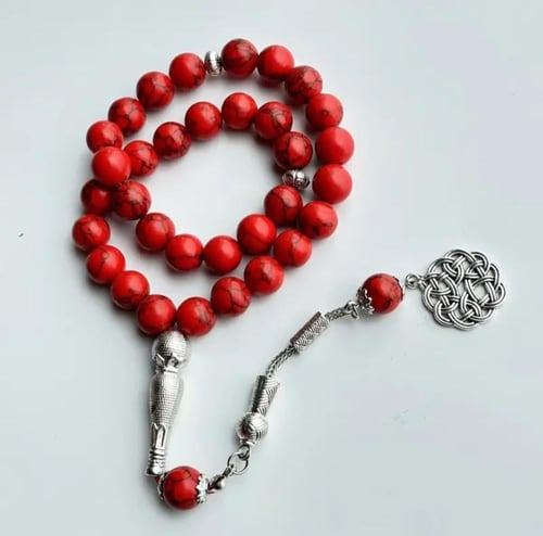 سبحة فيروزي احمر