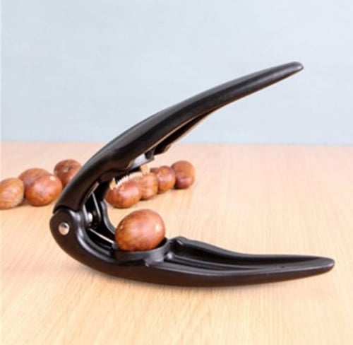 كسارة كستناء وجوز