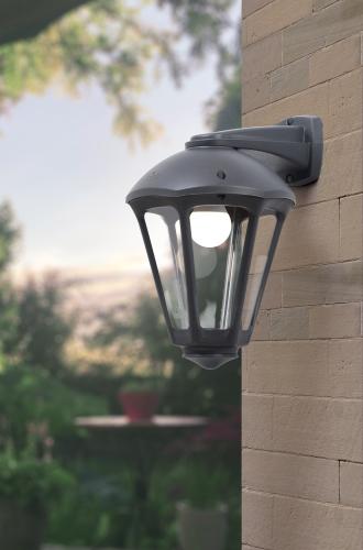 H24.240.000.AXE27 فانوس جدار فوموجالي