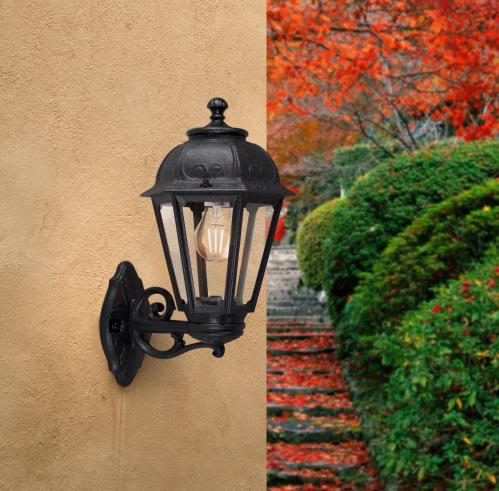 K22.131.000.AXE27 فانوس جدار فوموجالي