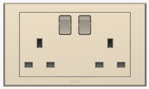 فيش 13 امبير مجوز بمفتاح فالينسيا