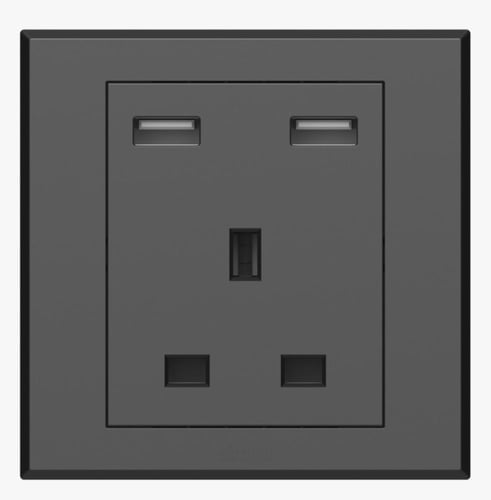 فيش 13 امبير مع 2 مخرج يو اس بي فالينسيا