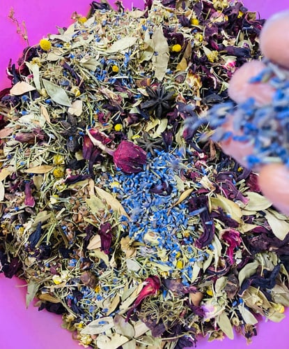 اعشاب الشعر الممزوجة