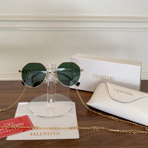 فالنتينو نظارة Valentino (6-C)