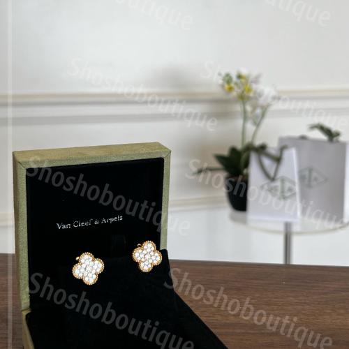 فان كليف ذهبي Van Cleef(إكسسوار مطلي )