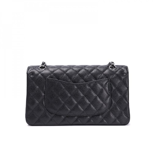 ‎شانيل كلاسيك (كافيار) هاردوير فضي Chanel classic...