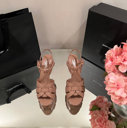 Sainti Laurent ( APRICOT )9.5 cm