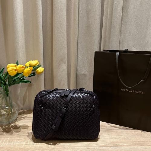 BOTTEGA VENETA ( QUETSCHE )
