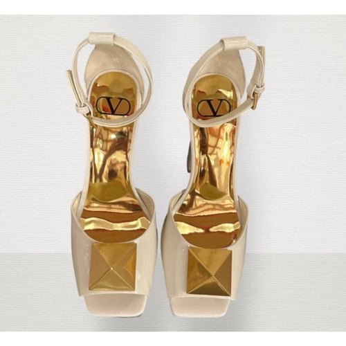 فالنتين (أبيض )Heels Valeontino