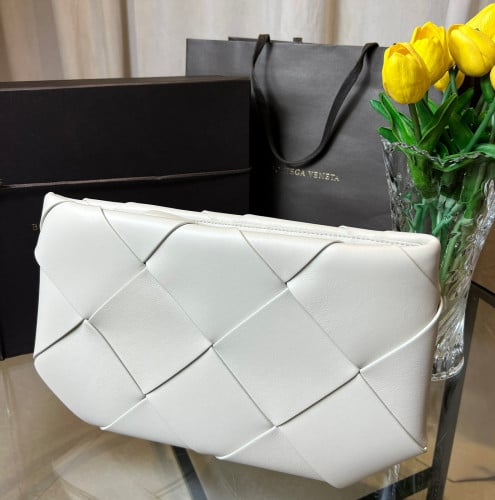 بوتيقا Bottega