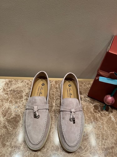 ‏Loro piana (25) فلات لورو بيانا ( PEARL PINK WHIT...