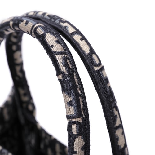 ديور DIOR BOOK TOTE 36.5CM