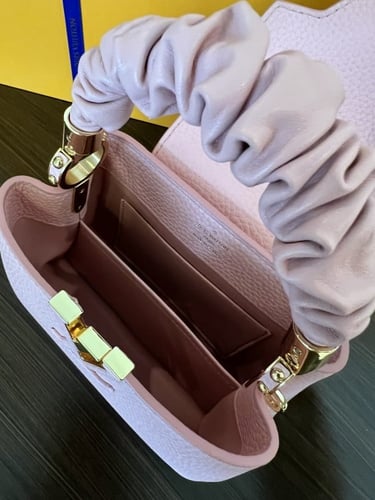 Louisi Vuitton Capucin 21cm لويس فيتونا