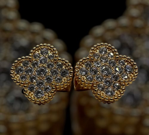 فان كليف ذهبي Van Cleef(إكسسوار مطلي )