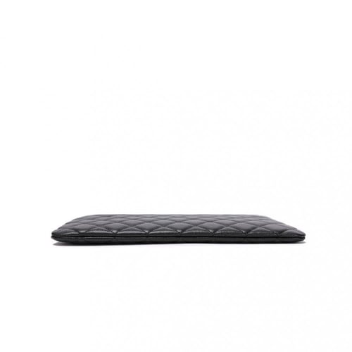 ‎شانيل (كافيار) فضي Chanel size 27.5 cm