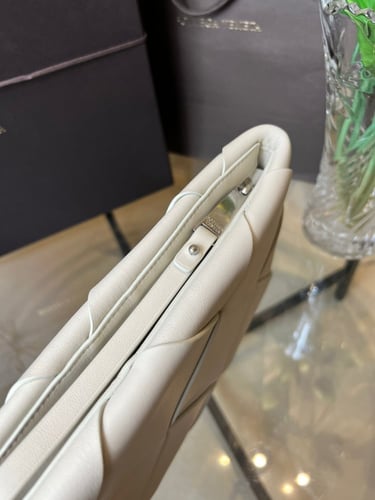 بوتيقا Bottega